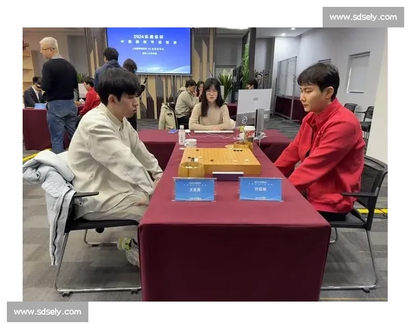 围甲第三轮王星昊逆转屠晓宇,许皓鋐弃子制胜;围乙朴文垚爆冷负赖均辅 围甲第三轮王星昊逆转屠晓宇,许皓鋐弃子制胜;围乙朴文垚爆冷负赖均辅