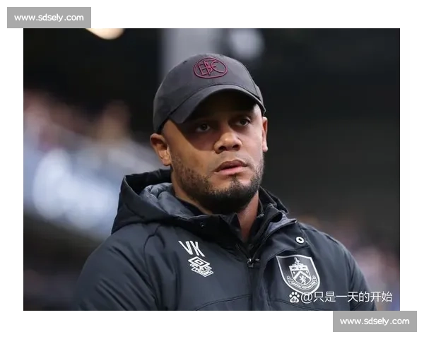 拜仁亿元锋线博弈：孔帕尼亲定核心 + 转会费拉锯战升级