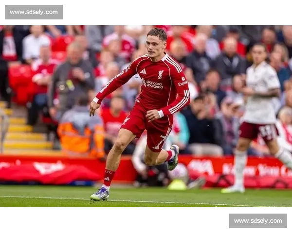 维尔茨登陆英超:罗尔费斯力挺转会决定,新挑战中淬炼世界级中场 维尔茨登陆英超:罗尔费斯力挺转会决定,新挑战中淬炼世界级中场