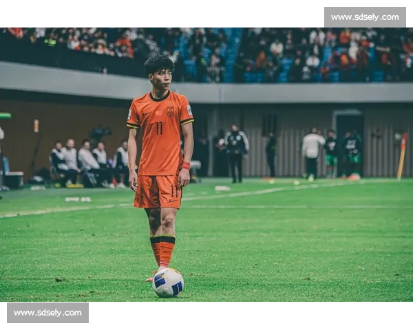 国足东亚杯名单公布:王钰栋领衔新星阵容,塞鸟压阵剑指新突破