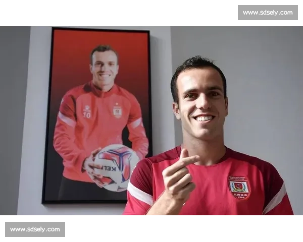 归化后身价微跌仍居榜首！塞尔吉尼奥稳坐中国男足第一国脚